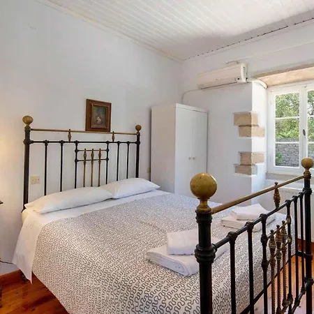 Olive Grove House Paxos Loggos *