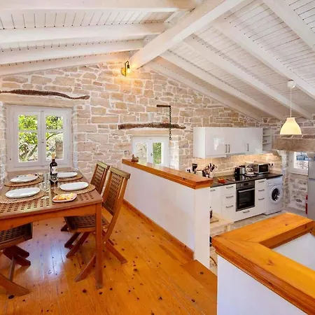 Olive Grove House Paxos Loggos * Gáiosz