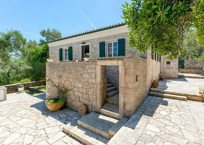 Olive Grove House Paxos Loggos *
